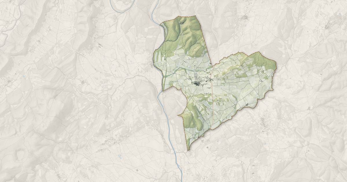 Portrait cartographique de Fontanès : relief, eau, forêts, bâti et voies, calculés à partir des données de l'IGN