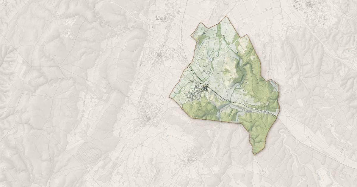 Portrait cartographique de Gajan : relief, eau, forêts, bâti et voies, calculés à partir des données de l'IGN