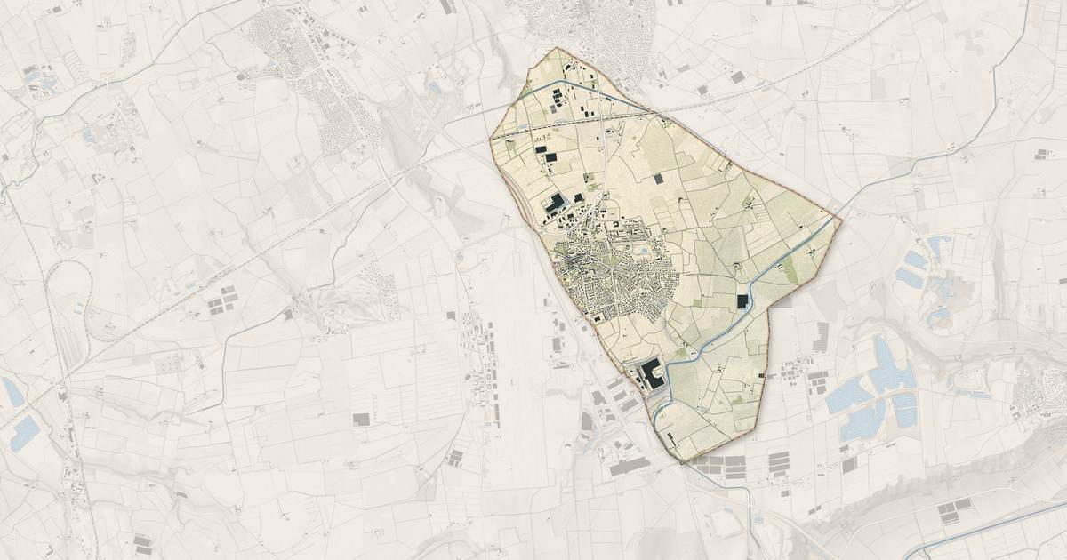 Portrait cartographique de Garons : relief, eau, forêts, bâti et voies, calculés à partir des données de l'IGN