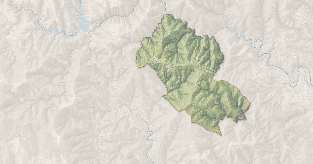 Portrait cartographique de Malons-et-Elze : relief, eau, forêts, bâti et voies, calculés à partir des données de l'IGN