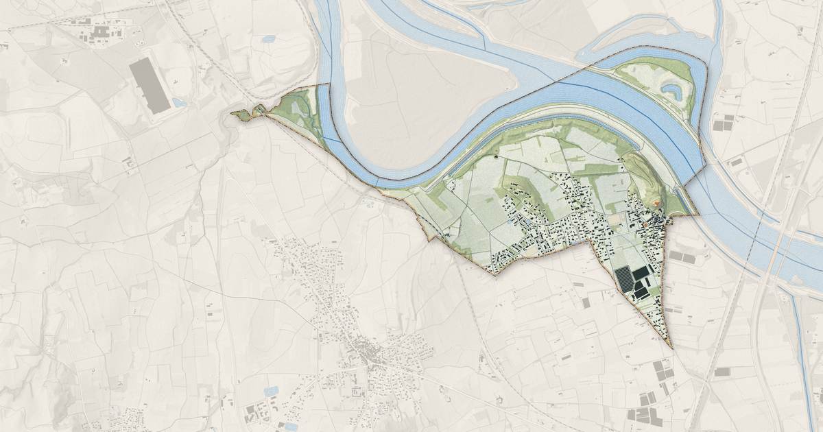 Portrait cartographique de Montfaucon : relief, eau, forêts, bâti et voies, calculés à partir des données de l'IGN