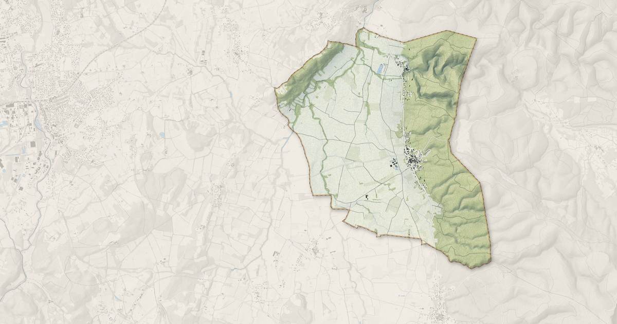 Portrait cartographique de Navacelles : relief, eau, forêts, bâti et voies, calculés à partir des données de l'IGN