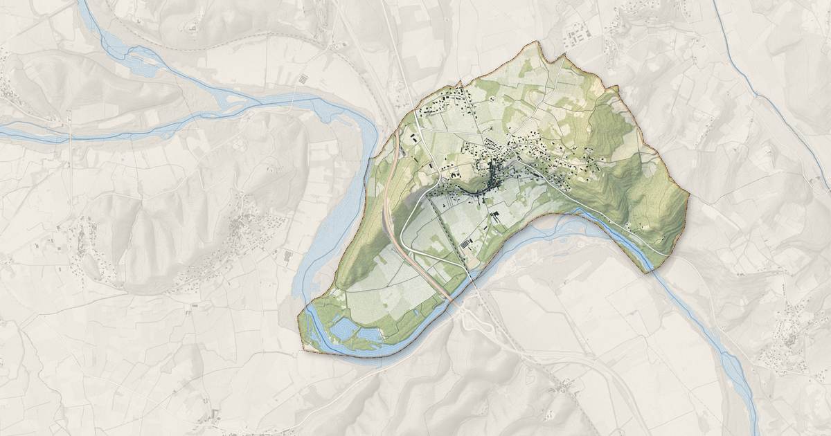 Portrait cartographique de Ners : relief, eau, forêts, bâti et voies, calculés à partir des données de l'IGN