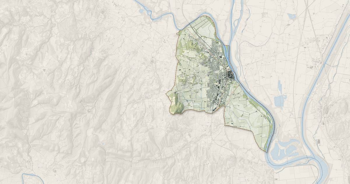 Portrait cartographique de Pont-Saint-Esprit : relief, eau, forêts, bâti et voies, calculés à partir des données de l'IGN