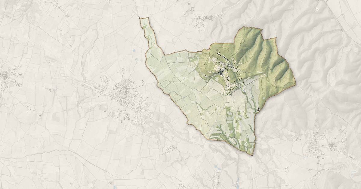 Portrait cartographique de Saint-Bénézet : relief, eau, forêts, bâti et voies, calculés à partir des données de l'IGN