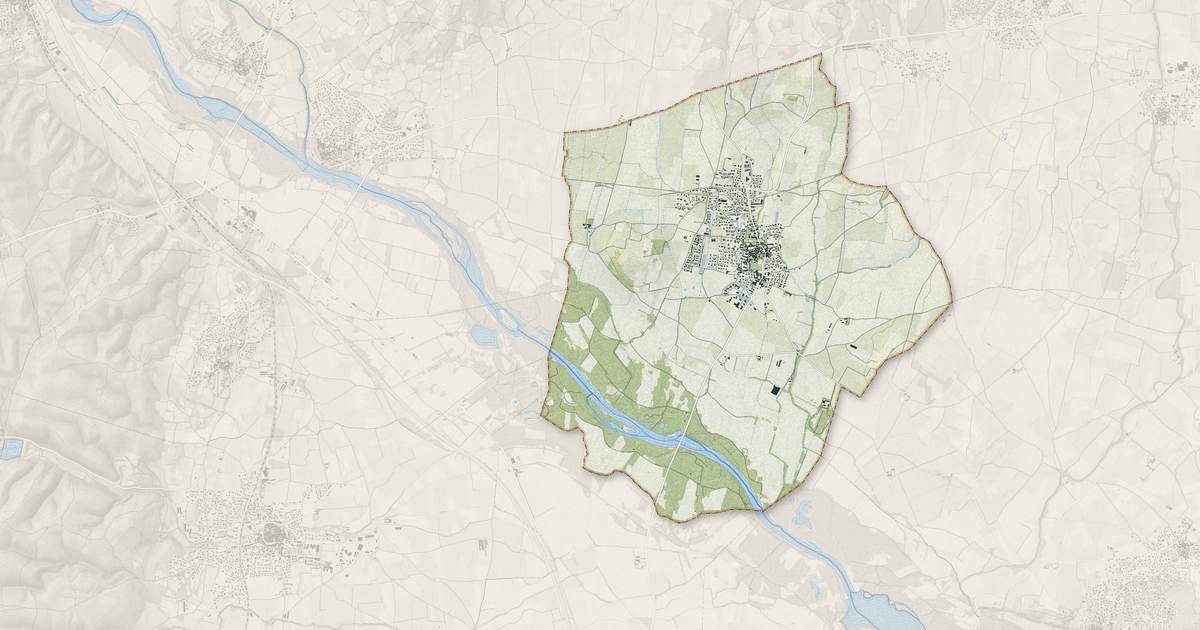 Portrait cartographique de Saint-Chaptes : relief, eau, forêts, bâti et voies, calculés à partir des données de l'IGN