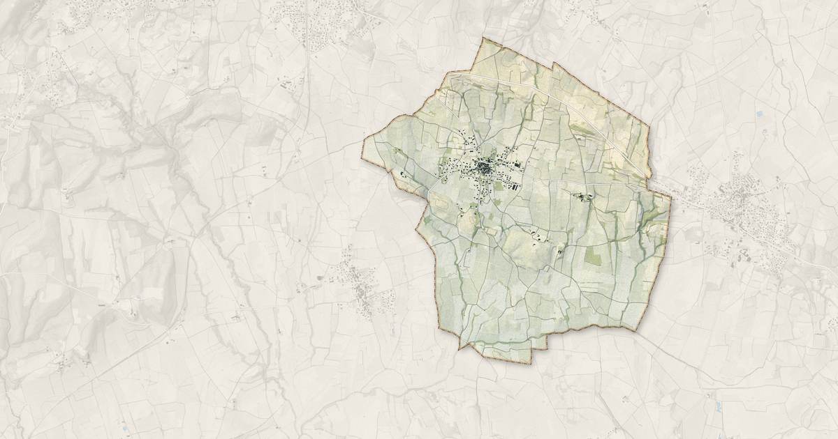 Portrait cartographique de Saint-Jean-de-Serres : relief, eau, forêts, bâti et voies, calculés à partir des données de l'IGN