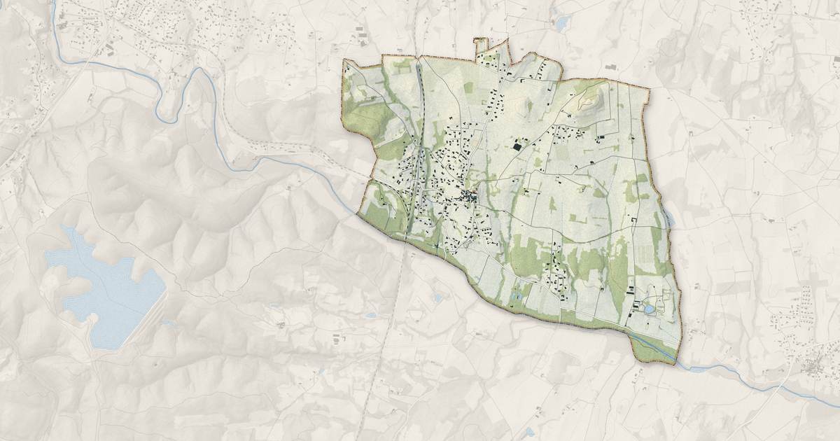 Portrait cartographique de Saint-Julien-de-Cassagnas : relief, eau, forêts, bâti et voies, calculés à partir des données de l'IGN