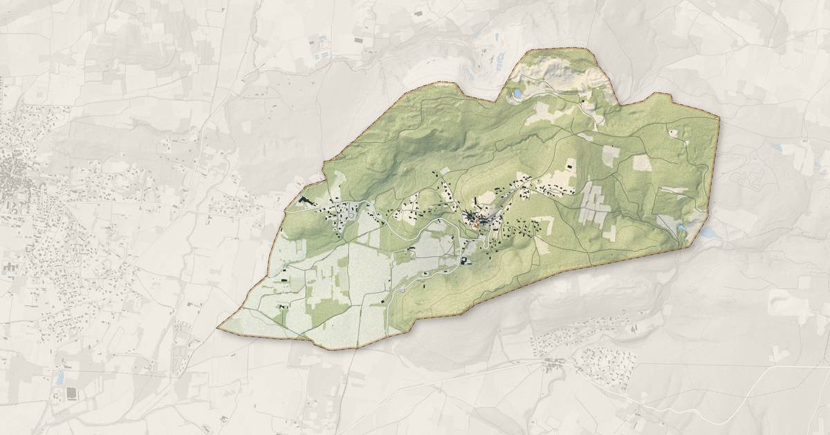 Portrait cartographique de Saint-Victor-des-Oules : relief, eau, forêts, bâti et voies, calculés à partir des données de l'IGN