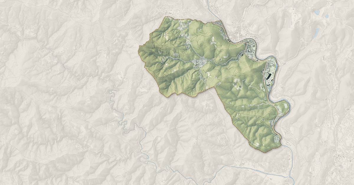 Portrait cartographique de Les Salles-du-Gardon : relief, eau, forêts, bâti et voies, calculés à partir des données de l'IGN