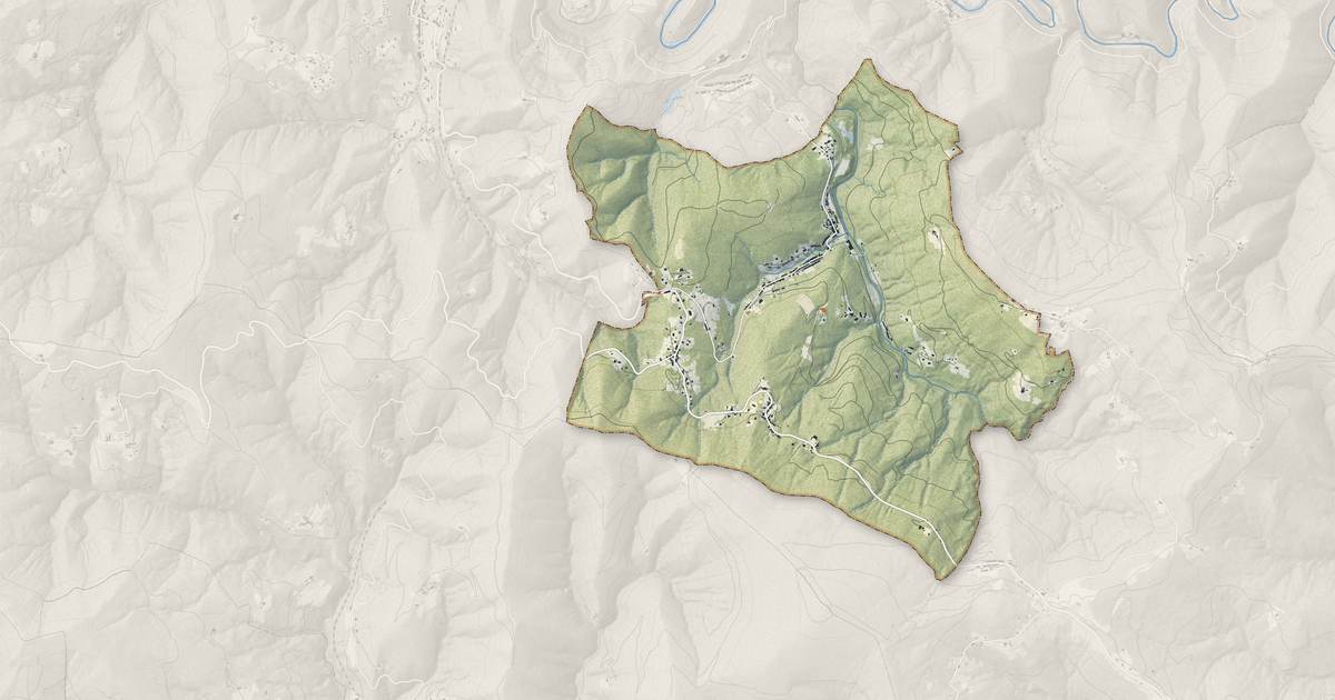 Portrait cartographique de La Vernarède : relief, eau, forêts, bâti et voies, calculés à partir des données de l'IGN
