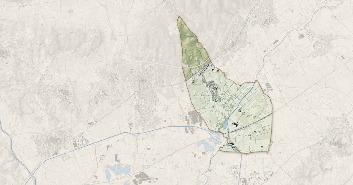 Portrait cartographique de Vestric-et-Candiac : relief, eau, forêts, bâti et voies, calculés à partir des données de l'IGN