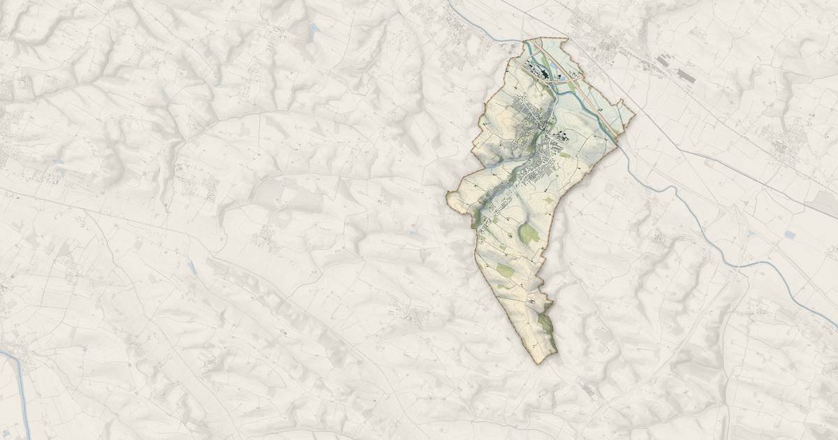 Portrait cartographique de Ayguesvives : relief, eau, forêts, bâti et voies, calculés à partir des données de l'IGN