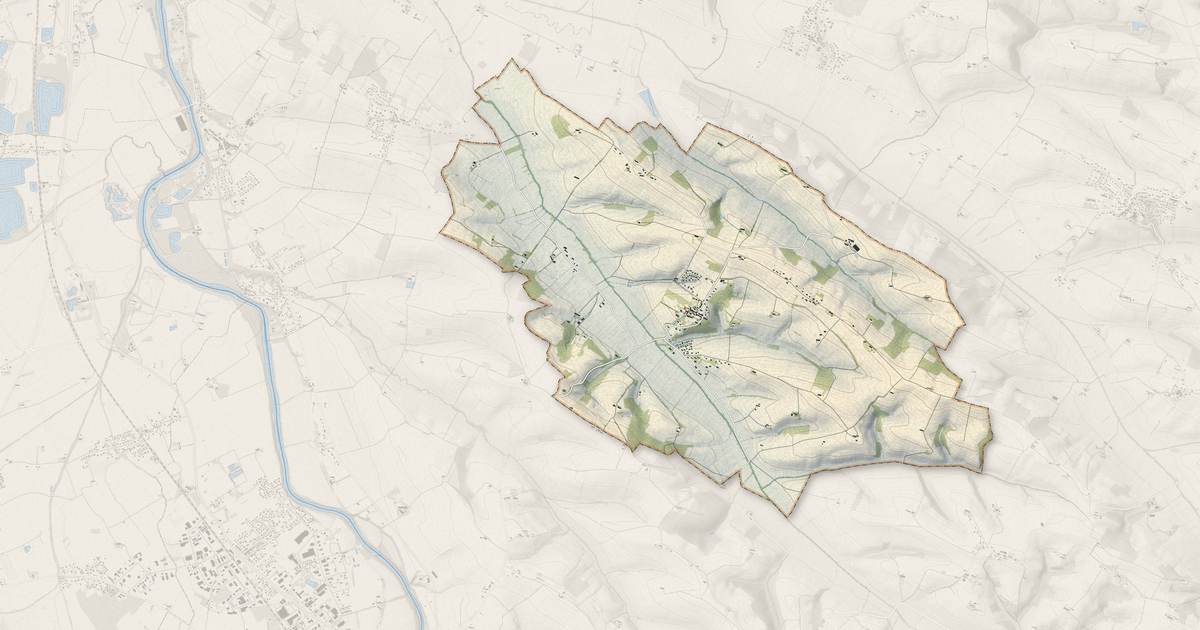 Portrait cartographique de Auragne : relief, eau, forêts, bâti et voies, calculés à partir des données de l'IGN