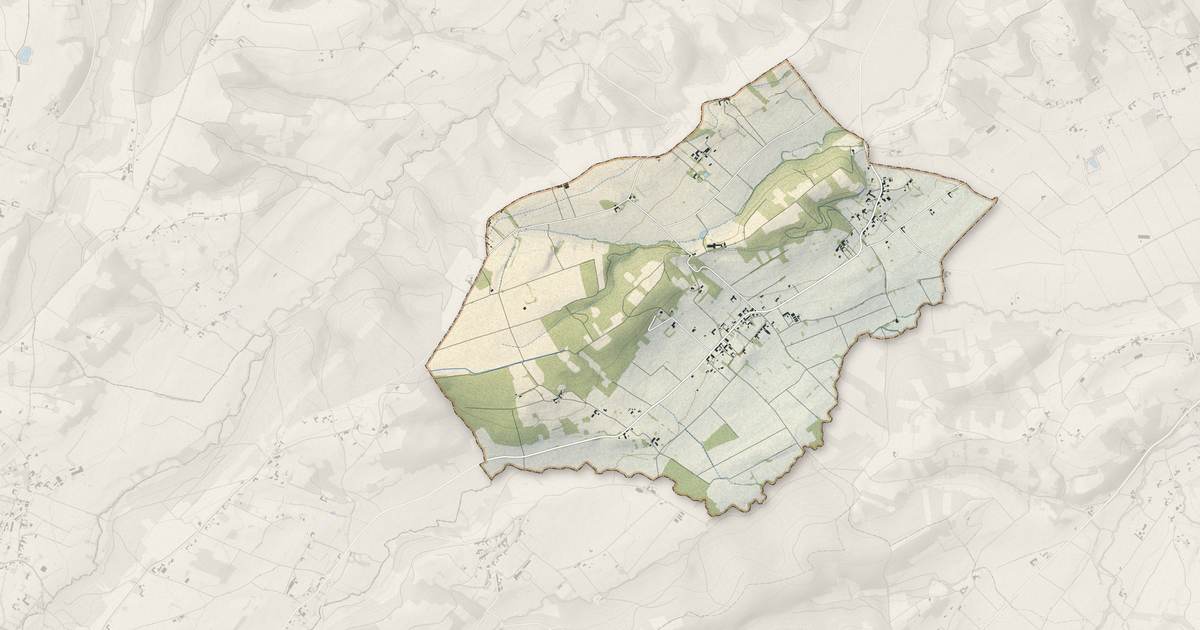 Portrait cartographique de Balesta : relief, eau, forêts, bâti et voies, calculés à partir des données de l'IGN