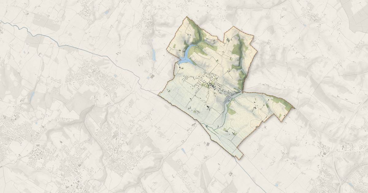 Portrait cartographique de Bazus : relief, eau, forêts, bâti et voies, calculés à partir des données de l'IGN