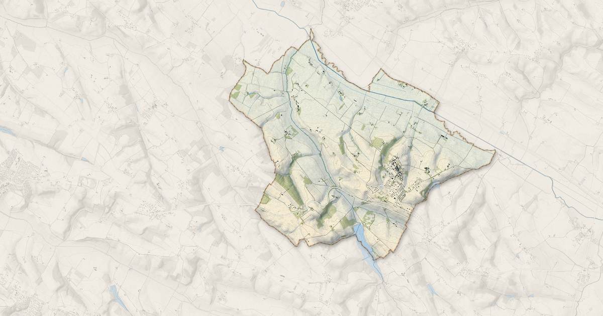 Portrait cartographique de Bourg-Saint-Bernard : relief, eau, forêts, bâti et voies, calculés à partir des données de l'IGN