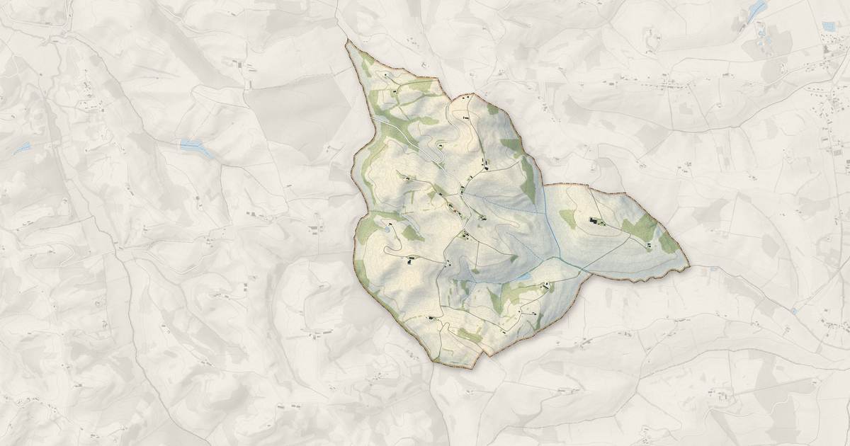 Portrait cartographique de Canens : relief, eau, forêts, bâti et voies, calculés à partir des données de l'IGN