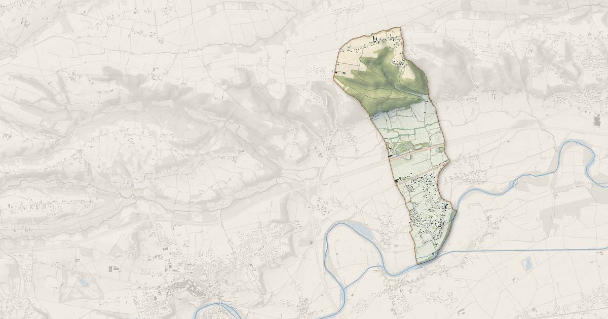 Portrait cartographique de Clarac : relief, eau, forêts, bâti et voies, calculés à partir des données de l'IGN