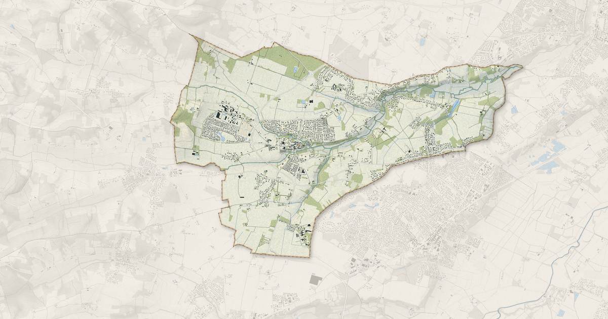 Portrait cartographique de Fontenilles : relief, eau, forêts, bâti et voies, calculés à partir des données de l'IGN