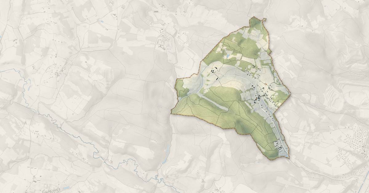 Portrait cartographique de Le Fréchet : relief, eau, forêts, bâti et voies, calculés à partir des données de l'IGN