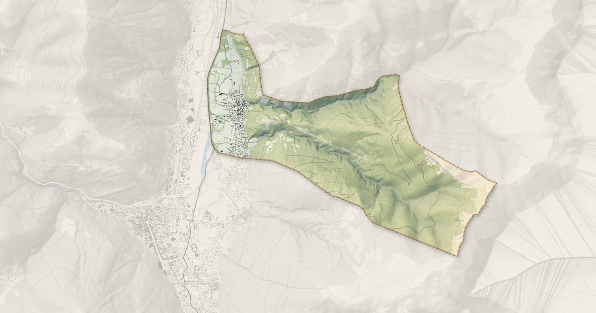 Portrait cartographique de Juzet-de-Luchon : relief, eau, forêts, bâti et voies, calculés à partir des données de l'IGN