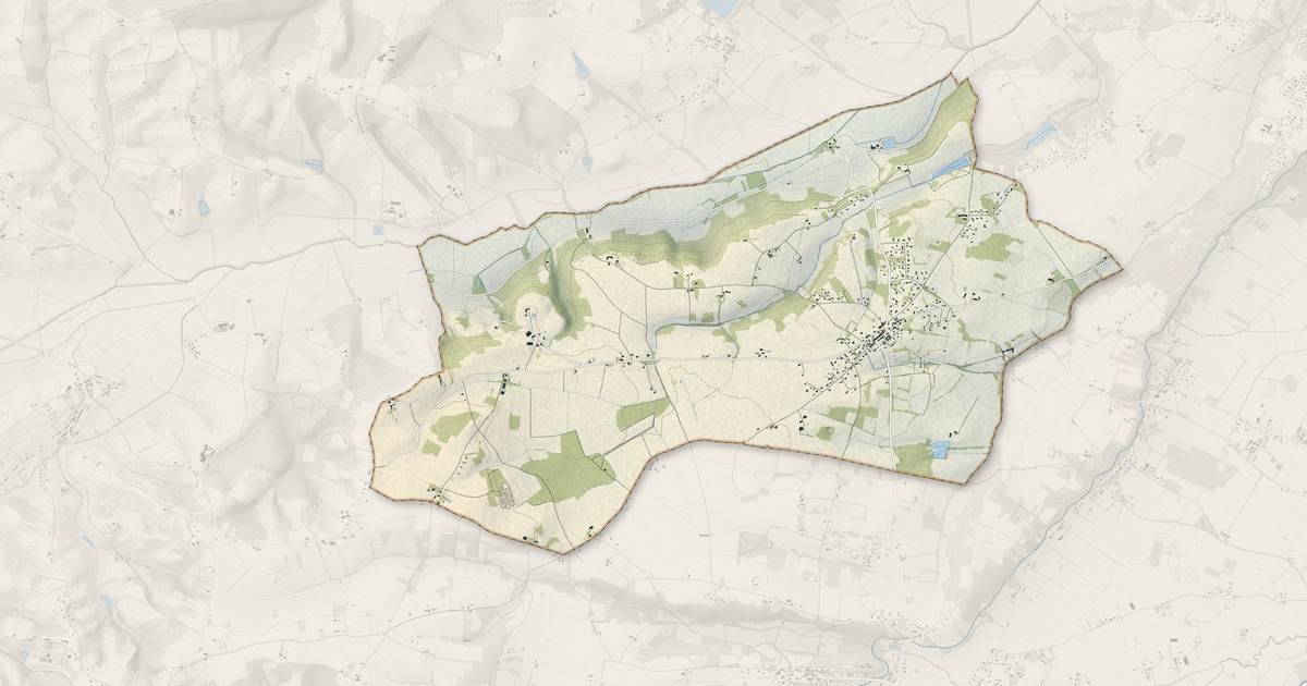 Portrait cartographique de Labastide-Clermont : relief, eau, forêts, bâti et voies, calculés à partir des données de l'IGN