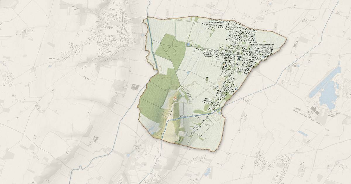 Portrait cartographique de Labastidette : relief, eau, forêts, bâti et voies, calculés à partir des données de l'IGN