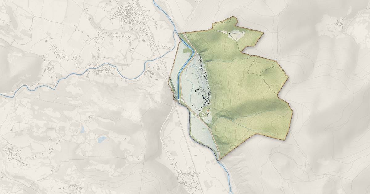 Portrait cartographique de Luscan : relief, eau, forêts, bâti et voies, calculés à partir des données de l'IGN