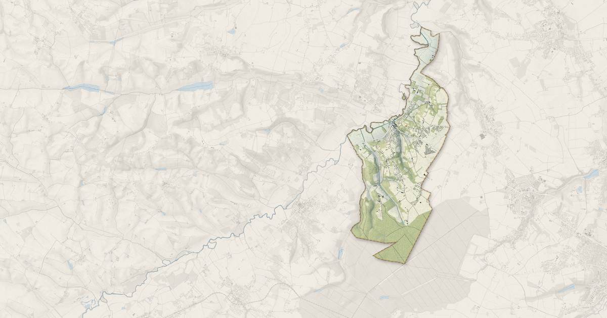 Portrait cartographique de Montaigut-sur-Save : relief, eau, forêts, bâti et voies, calculés à partir des données de l'IGN