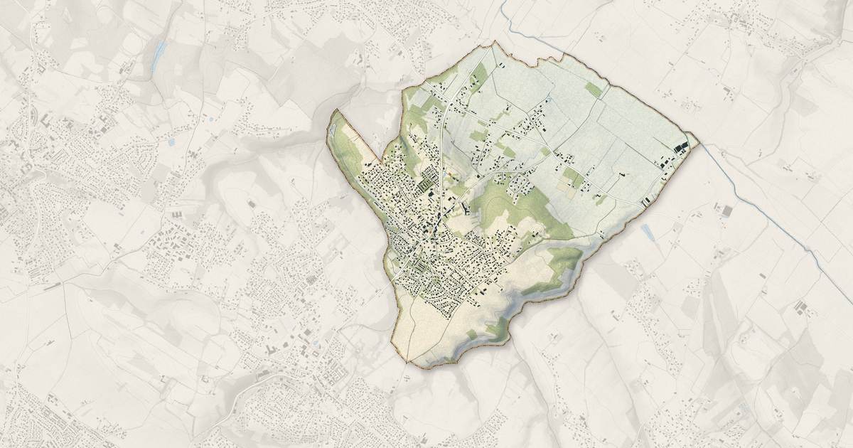 Portrait cartographique de Montberon : relief, eau, forêts, bâti et voies, calculés à partir des données de l'IGN