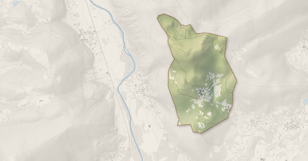 Portrait cartographique de Mont-de-Galié : relief, eau, forêts, bâti et voies, calculés à partir des données de l'IGN