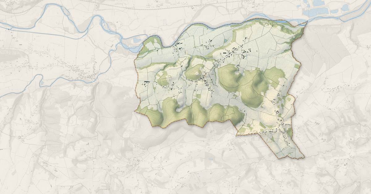 Portrait cartographique de Montespan : relief, eau, forêts, bâti et voies, calculés à partir des données de l'IGN