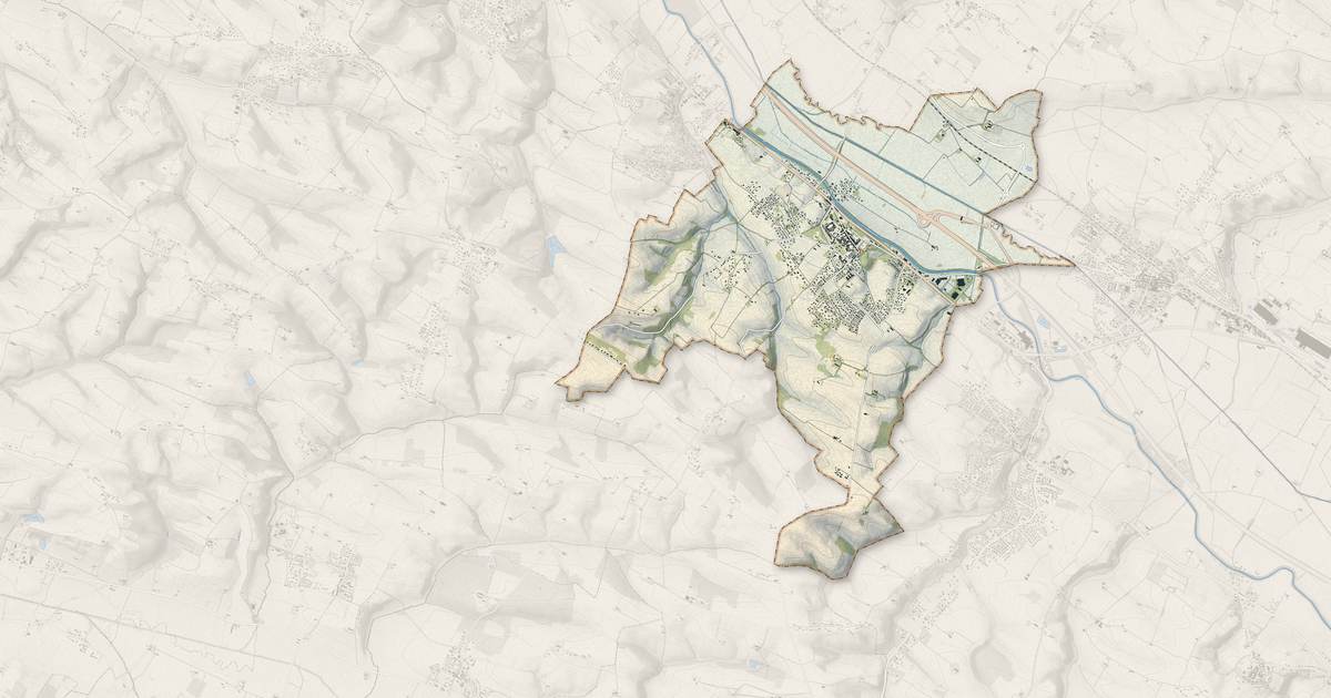 Portrait cartographique de Montgiscard : relief, eau, forêts, bâti et voies, calculés à partir des données de l'IGN