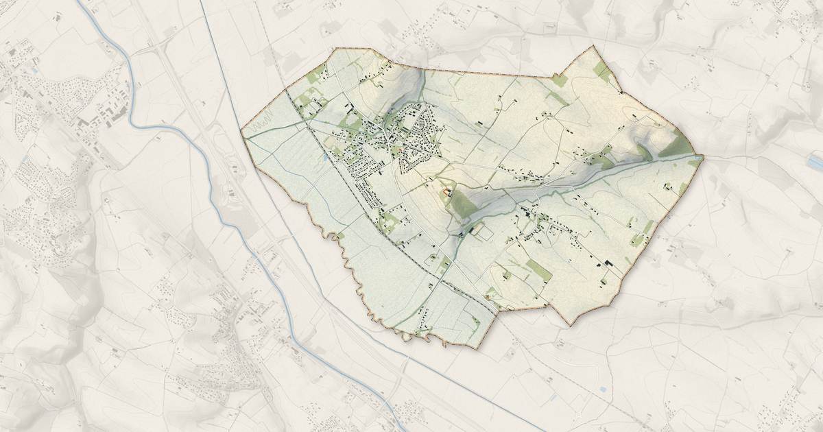 Portrait cartographique de Montlaur : relief, eau, forêts, bâti et voies, calculés à partir des données de l'IGN