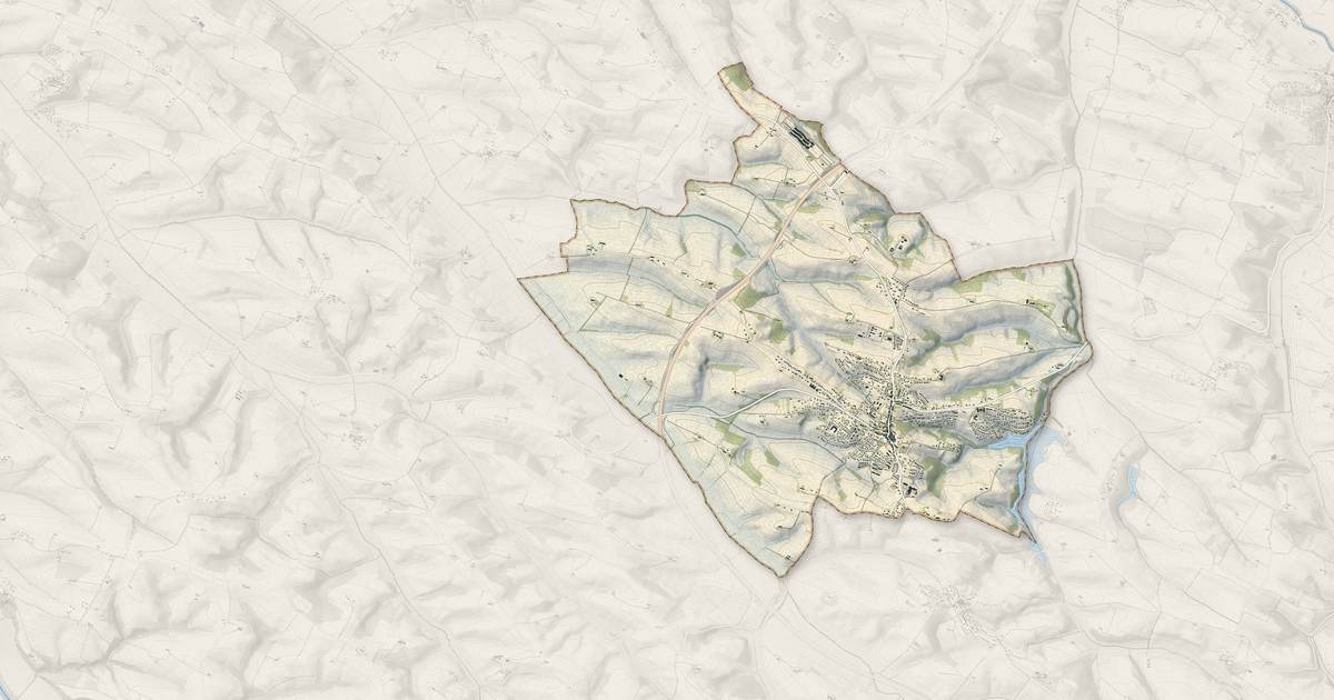 Portrait cartographique de Nailloux : relief, eau, forêts, bâti et voies, calculés à partir des données de l'IGN