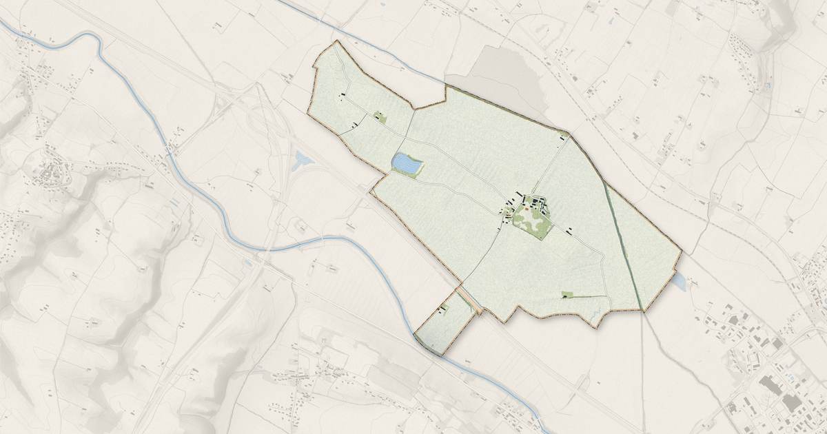 Portrait cartographique de Saint-Rome : relief, eau, forêts, bâti et voies, calculés à partir des données de l'IGN