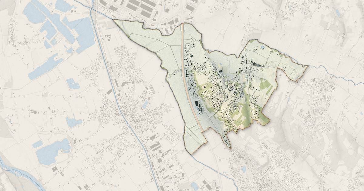Portrait cartographique de Saint-Sauveur : relief, eau, forêts, bâti et voies, calculés à partir des données de l'IGN