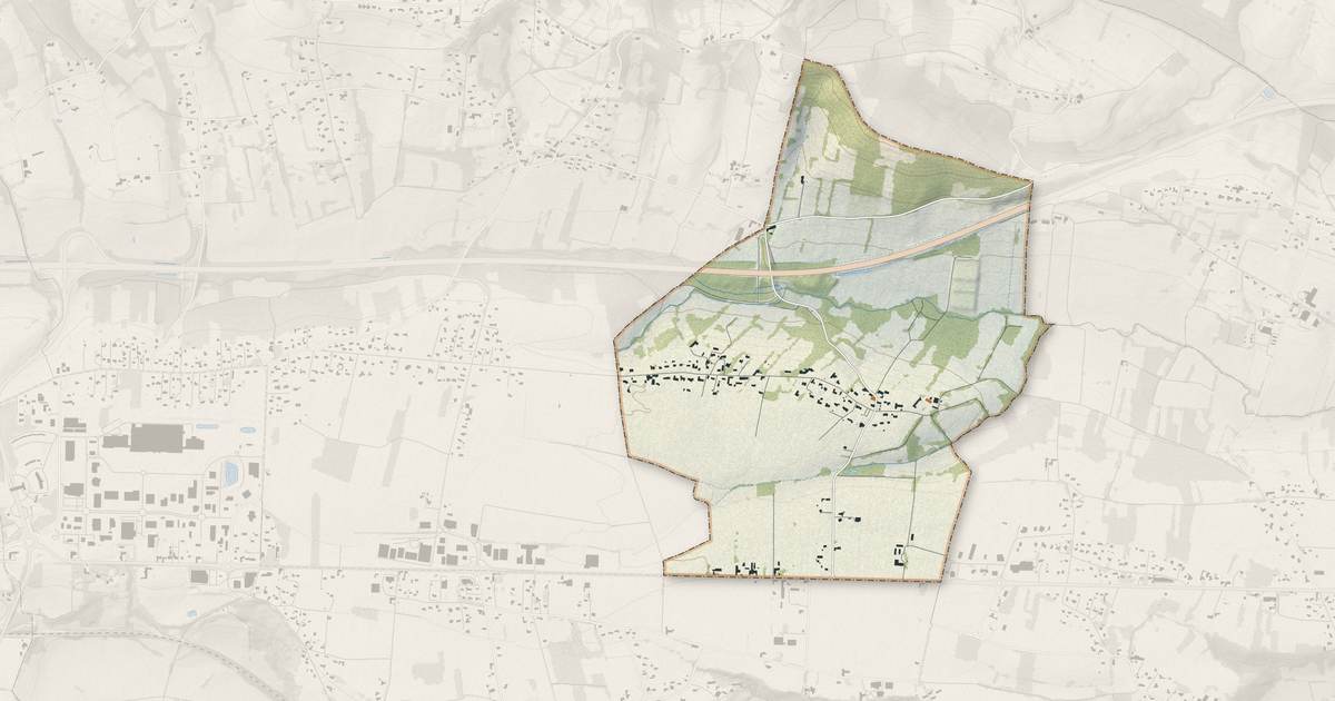 Portrait cartographique de Savarthès : relief, eau, forêts, bâti et voies, calculés à partir des données de l'IGN
