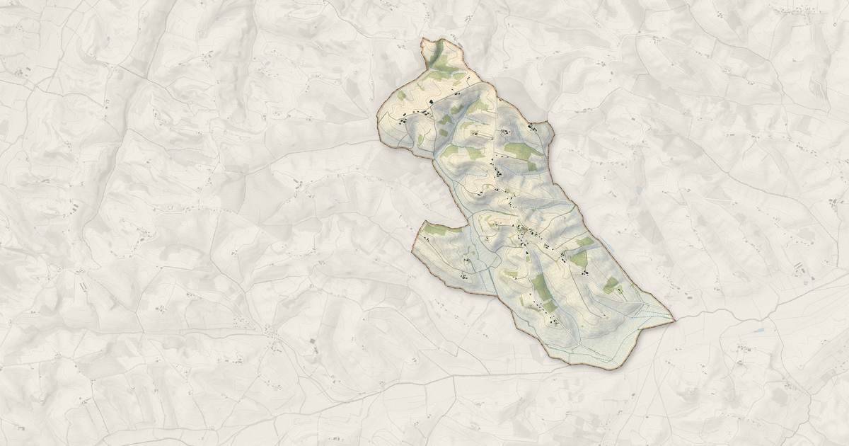Portrait cartographique de Sénarens : relief, eau, forêts, bâti et voies, calculés à partir des données de l'IGN