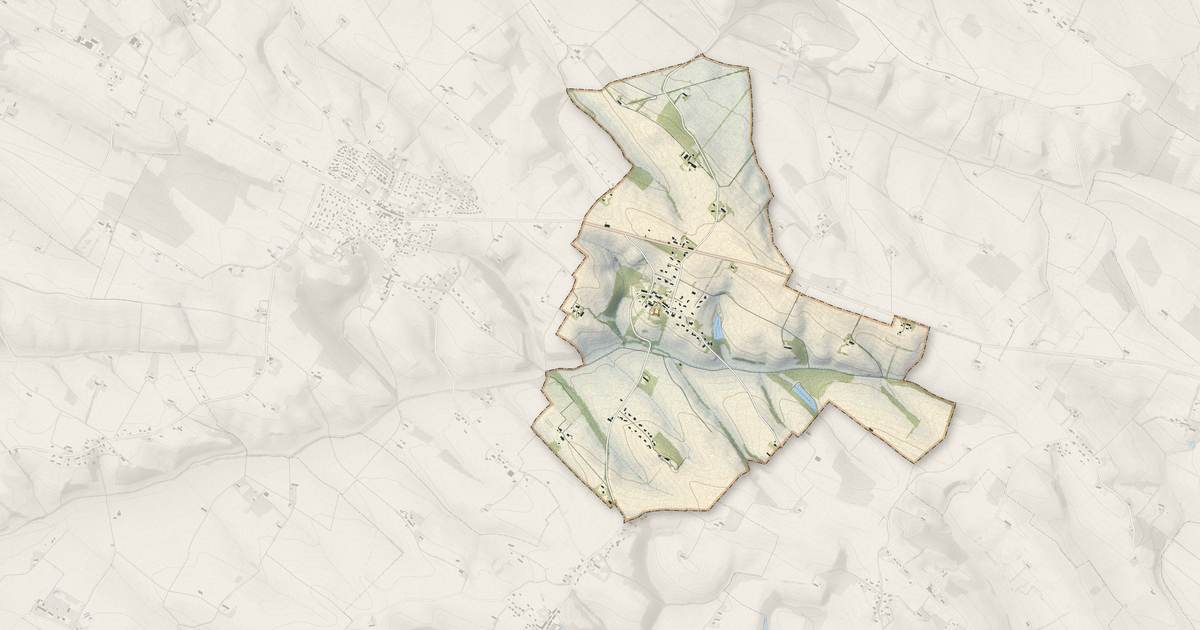 Portrait cartographique de Varennes : relief, eau, forêts, bâti et voies, calculés à partir des données de l'IGN