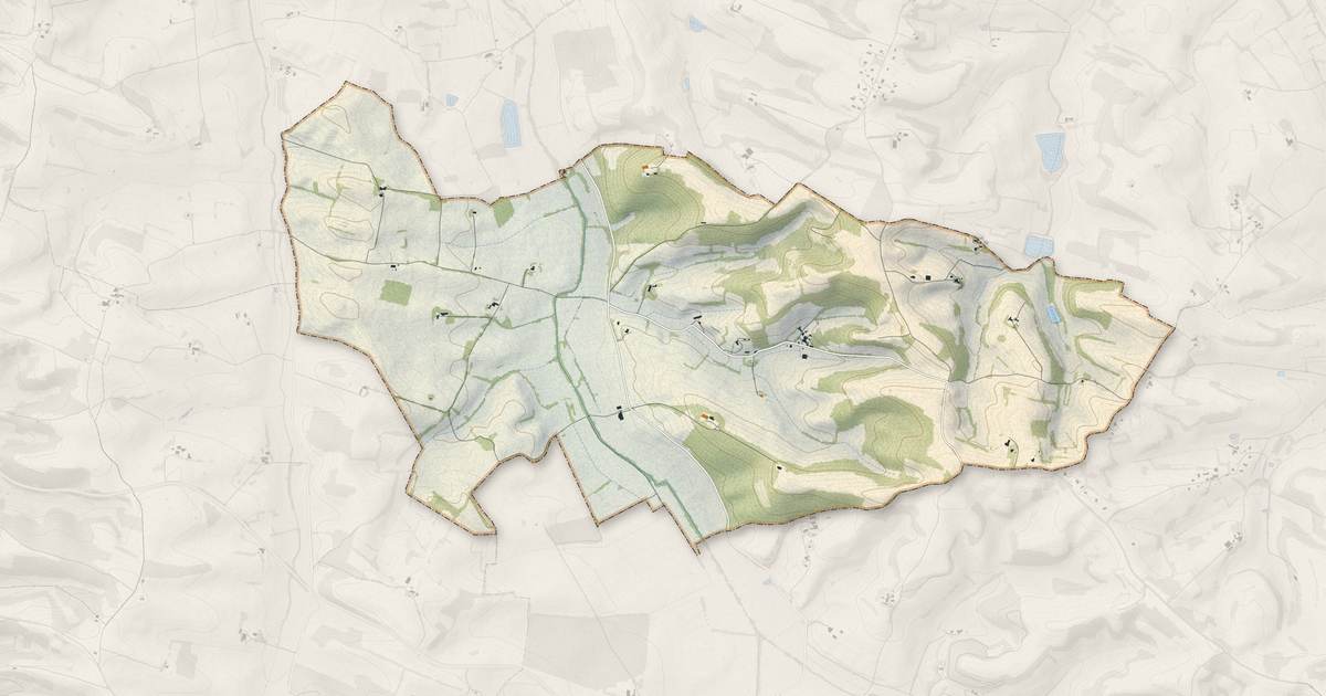 Portrait cartographique de Antras : relief, eau, forêts, bâti et voies, calculés à partir des données de l'IGN