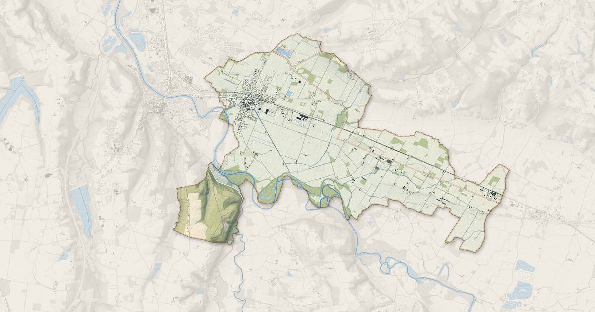 Portrait cartographique de Barcelonne-du-Gers : relief, eau, forêts, bâti et voies, calculés à partir des données de l'IGN