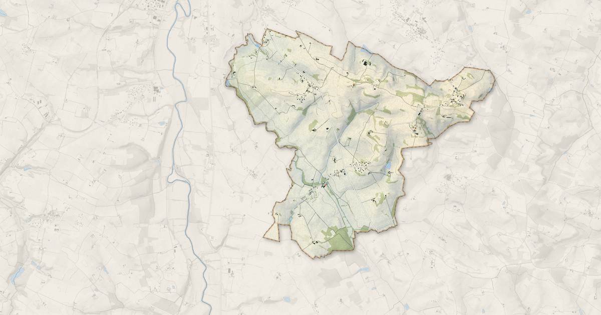 Portrait cartographique de Béraut : relief, eau, forêts, bâti et voies, calculés à partir des données de l'IGN