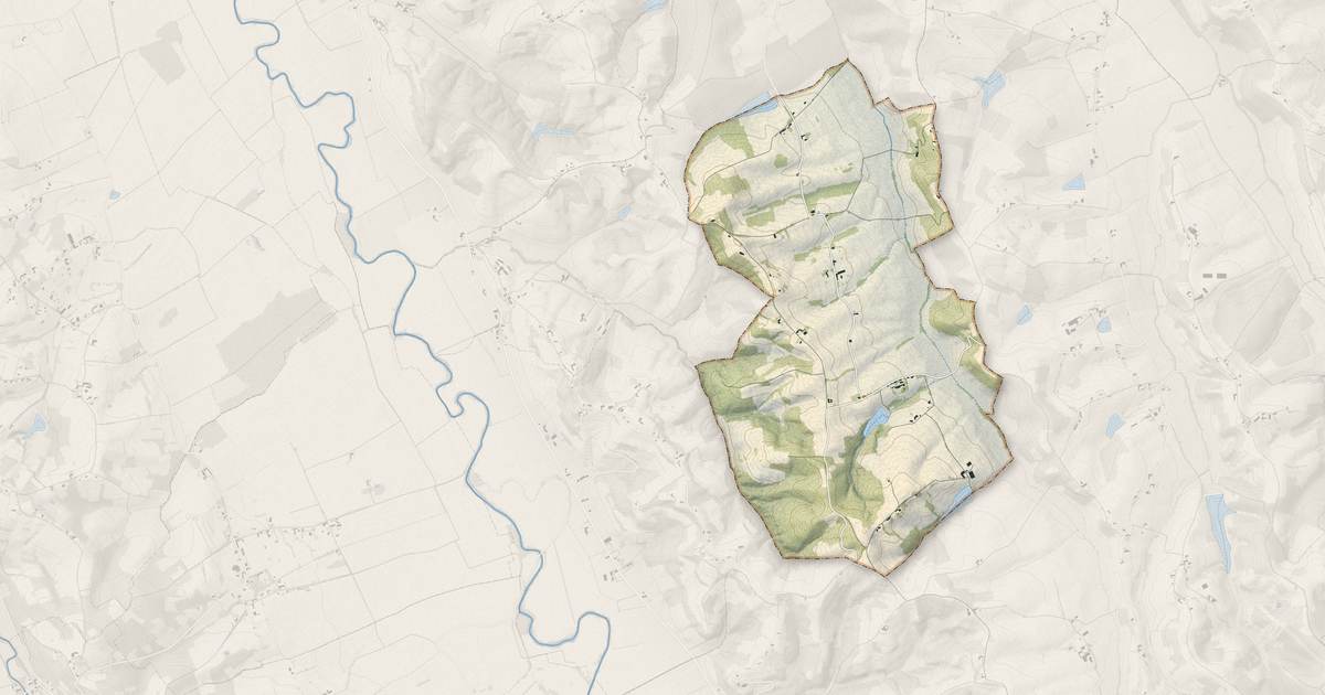 Portrait cartographique de Blousson-Sérian : relief, eau, forêts, bâti et voies, calculés à partir des données de l'IGN