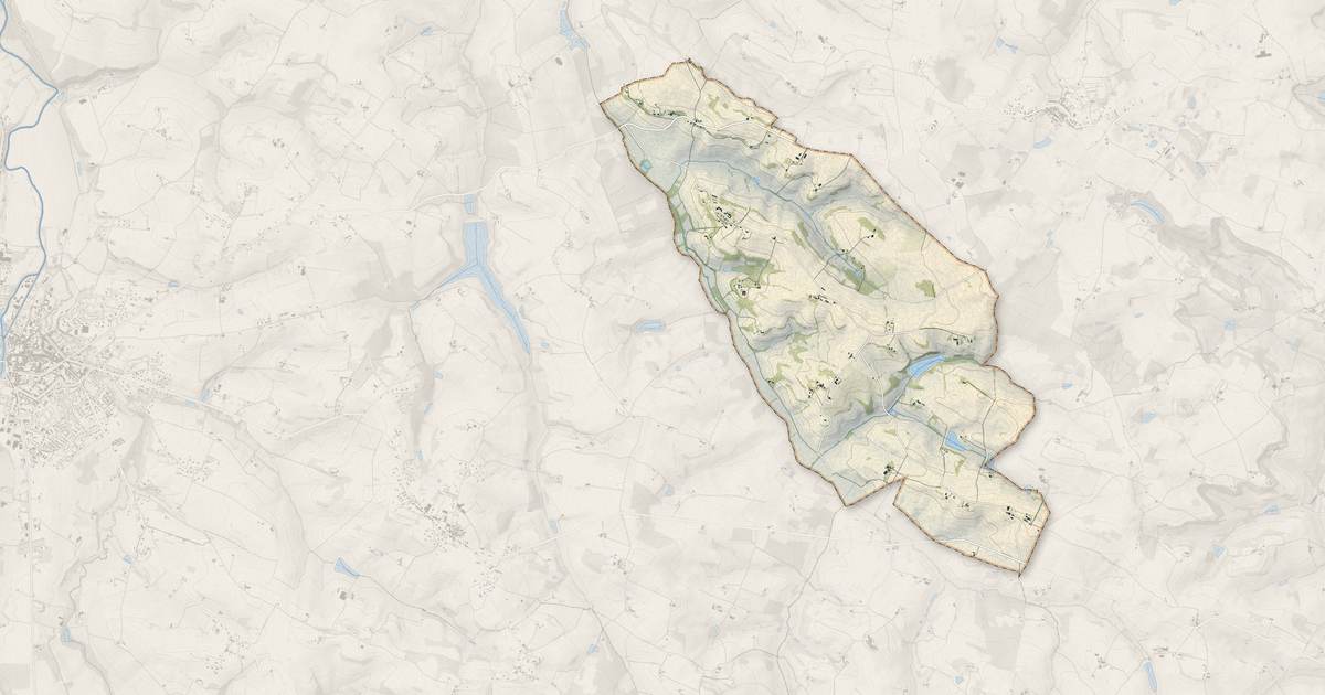 Portrait cartographique de Castelnau-sur-l'Auvignon : relief, eau, forêts, bâti et voies, calculés à partir des données de l'IGN