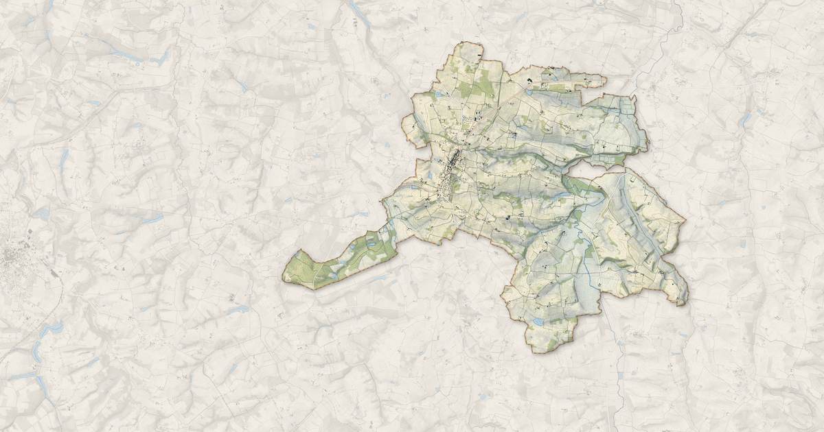 Portrait cartographique de Gondrin : relief, eau, forêts, bâti et voies, calculés à partir des données de l'IGN