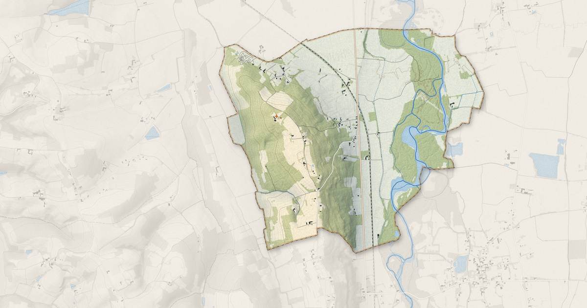 Portrait cartographique de Goux : relief, eau, forêts, bâti et voies, calculés à partir des données de l'IGN