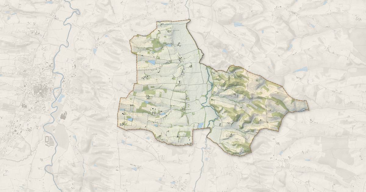 Portrait cartographique de Idrac-Respaillès : relief, eau, forêts, bâti et voies, calculés à partir des données de l'IGN