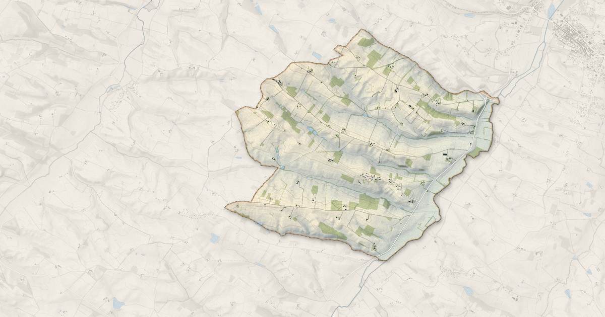 Portrait cartographique de Juilles : relief, eau, forêts, bâti et voies, calculés à partir des données de l'IGN